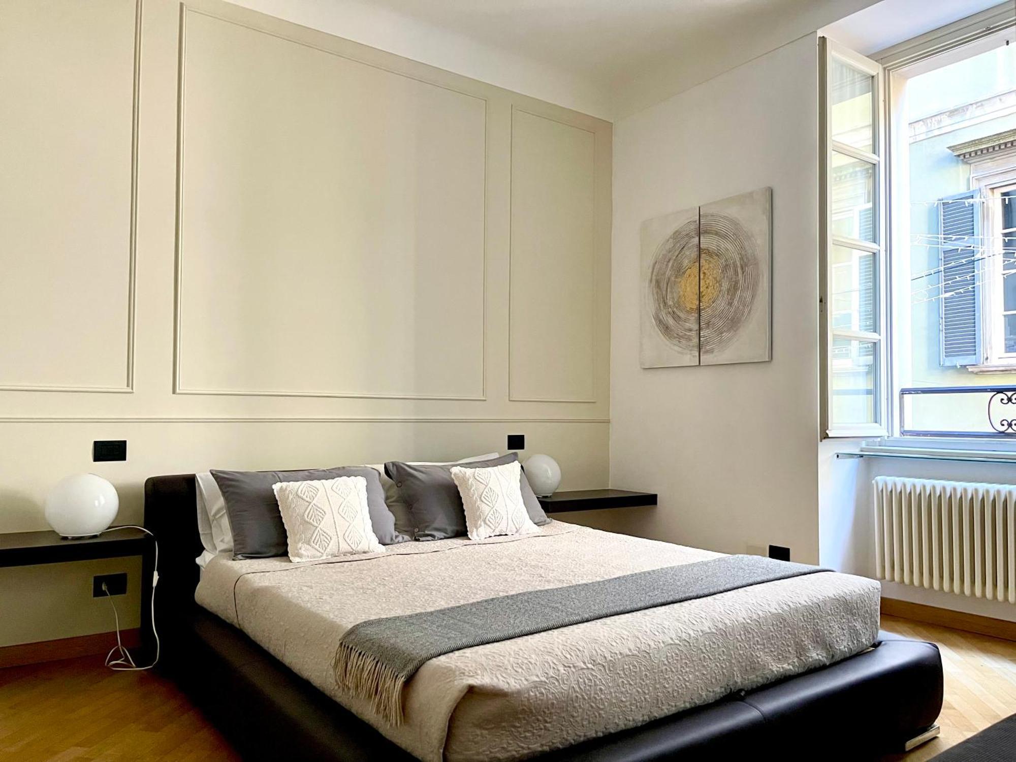 Appartement Charming - Downtown In The Pedestrian Area With 2 Double Bedrooms And 2 Complete Bathrooms A Spacious Living And Full Equipped Kitchen *